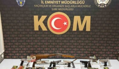Afyonkarahisar’da tefeci operasyonu: 5 gözaltı