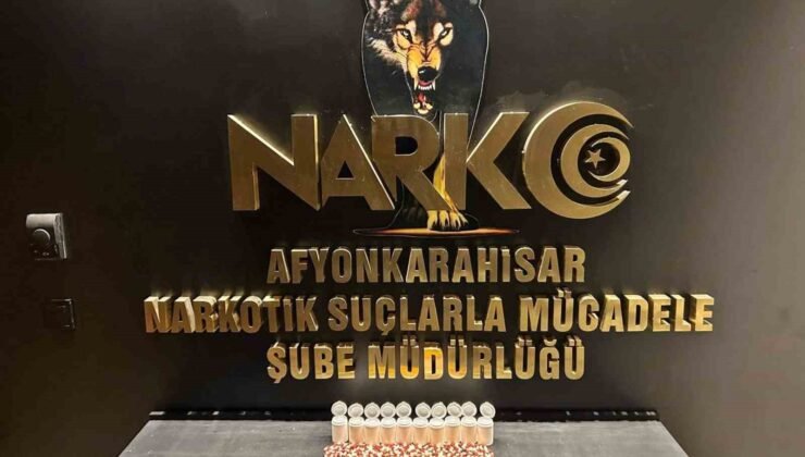 Afyonkarahisar’da uyuşturucu emdirilmiş peçete ve 508 adet sentetik ecza maddesi ele geçirildi