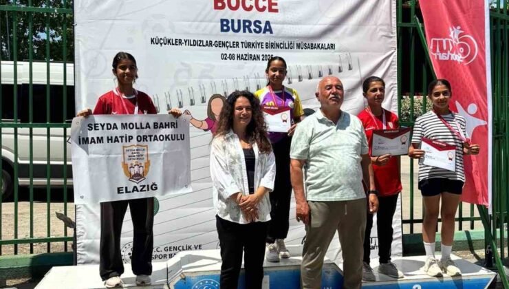 Afyonkarahisarlı sporculardan Bocce Türkiye Finalleri’nde 7 madalya