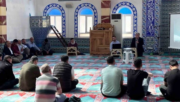 Altıntaş’ta Kur’an kurslarında görev alacak personele hizmet içi eğitim