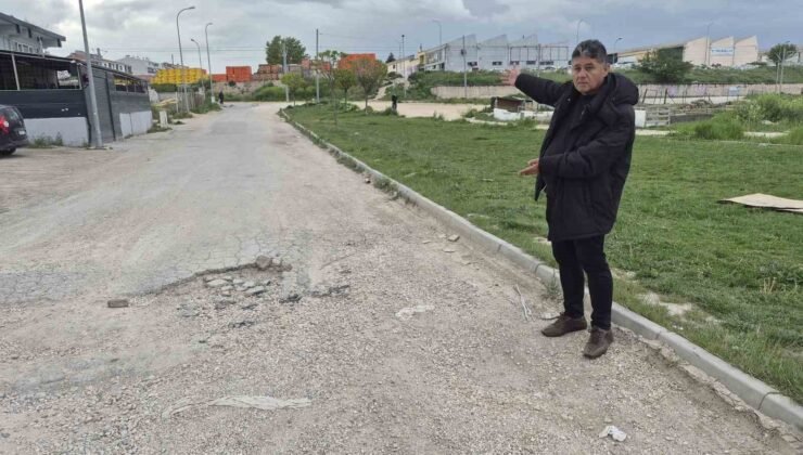 Ana arterle kesişiminde sürekli kaza olan sokak için tedbir alınması bekleniyor