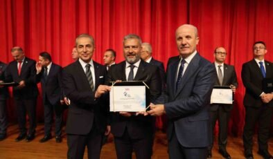 Anadolu Üniversitesine “Spor Dostu Kampüs” ödülü
