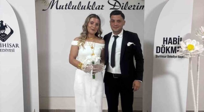 Anlamlı tarihte mutluluğa ’evet’ dediler