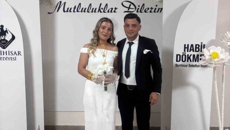 Anlamlı tarihte mutluluğa ’evet’ dediler
