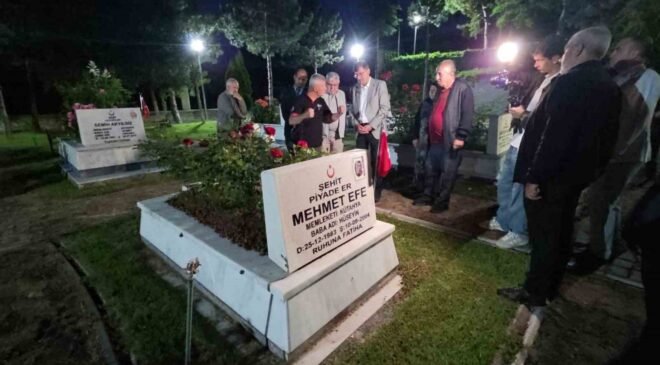 Babalar Günü’nde Kütahya Tayyare Şehitliği’nde duygu dolu buluşma