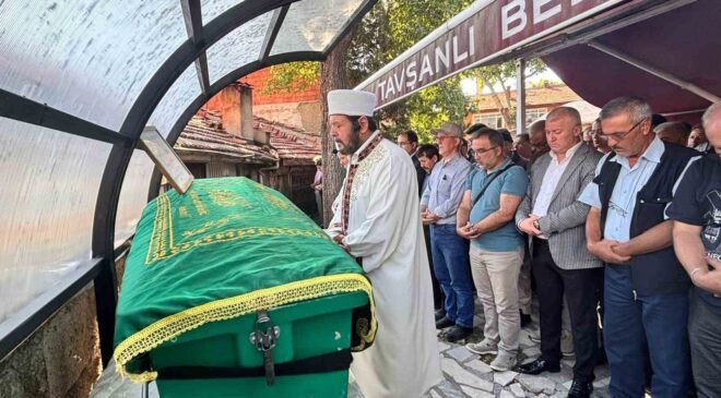 Balık tutmaya gittiği Kızılırmak kenarında ölü bulunan genç tekniker toprağa verildi