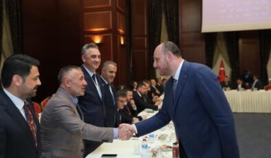 Başkan Yıldırım teşkilat toplantısına katıldı