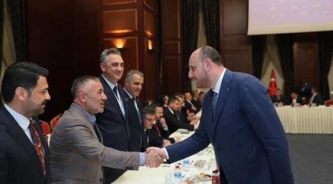 Başkan Yıldırım teşkilat toplantısına katıldı