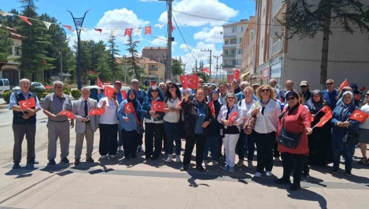 Beylikova Avdan Okulu Mezunları, Pilav Günü’nde bir araya geldi