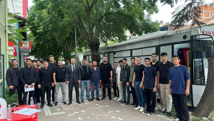 Bilecik Ülkü Ocaklarından kan bağışı seferberliği