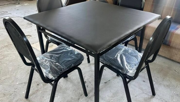 Bilecik’te sosyal alanlara masa ve sandalye desteği sağlandı