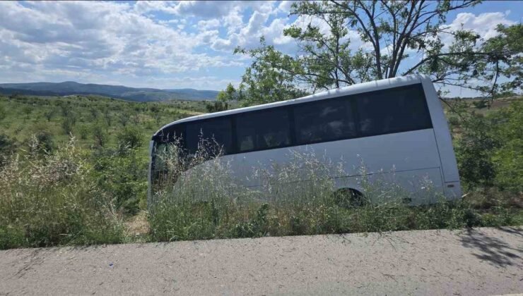 Bilecik’te yolcu otobüsü kaza yaptı, 4 kişi yaralandı