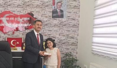 Bolvadin eğitiminde ilçenin göğsünü kabartan başarı