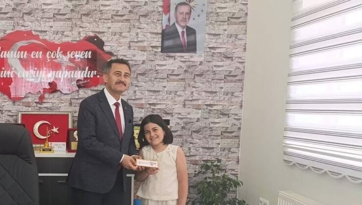 Bolvadin eğitiminde ilçenin göğsünü kabartan başarı