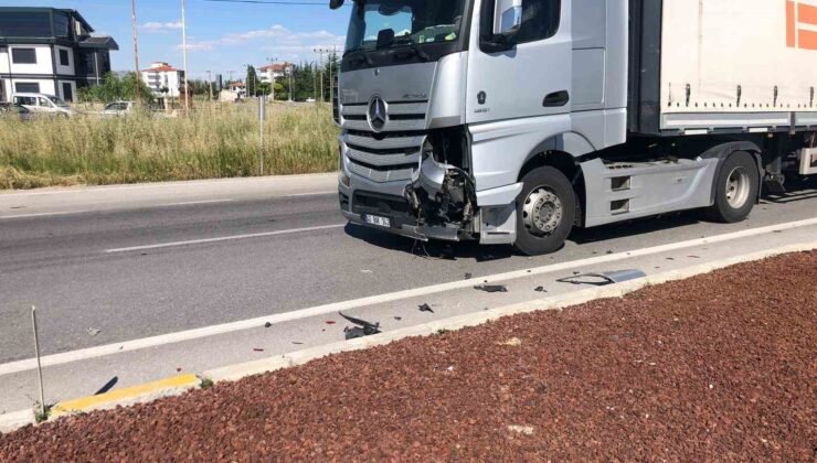 Bolvadin’de trafik kazası: 1 yaralı