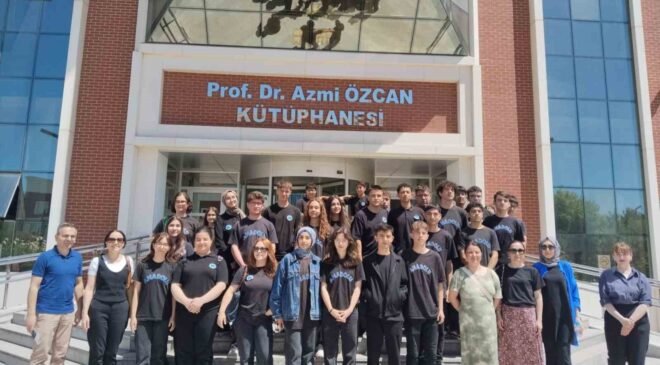 BŞEÜ akademik birimleri lise öğrencilerine tanıtıldı