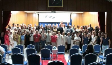 ’İlk Kıvılcım, Son Kod’ tiyatro oyunu büyük beğeni topladı