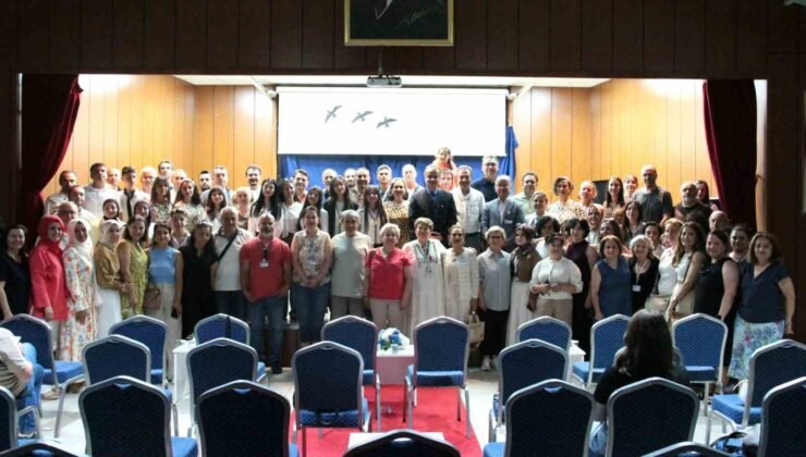 ’İlk Kıvılcım, Son Kod’ tiyatro oyunu büyük beğeni topladı