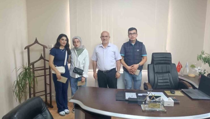 Emet’te gençler umre ödüllü bilgi yarışmasında ter döktü