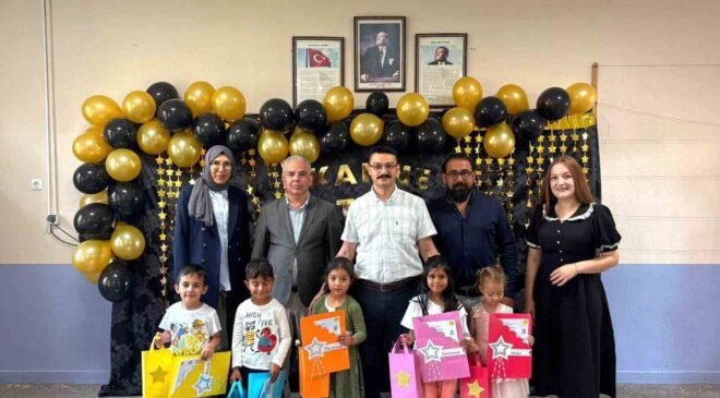 Emirdağ Tez İlkokulu’nda öğrenciler karne sevinci yaşadılar