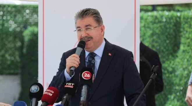 Eskişehir’de 24 Kasım İlkokulu düzenlenen törenle hizmete açıldı