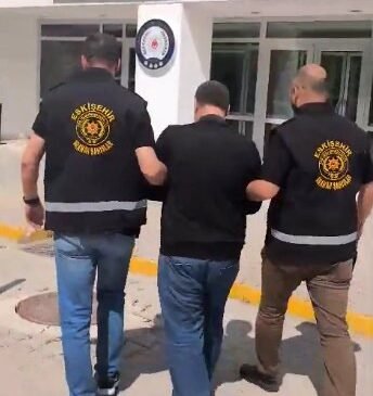 Eskişehir’de 24 yıl hapis cezası bulunan ve 9 yıldır kaçan şüpheli yakalandı