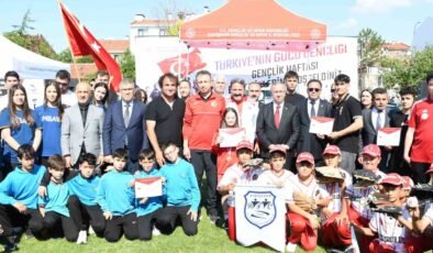 Eskişehir’de ’Gençlik ve Spor Şöleni’ gerçekleştirildi
