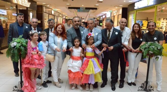 Eskişehir’de “Etwinning İyi Örnekler Sergisi” kapılarını açtı