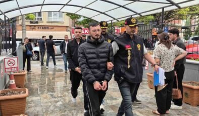 Eskişehir’de silahlı kavga olayının 2 şüphelisi adliyeye çıkarıldı