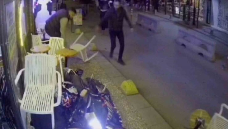 Eskişehir’in en sosyal sokaklarından birinde kaza ve gürültü eksik olmuyor