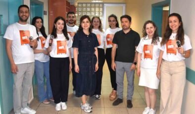 ESOGÜ Hastanesi’nde hastalar ve hasta yakınlarına deri kanseri taraması yapıldı