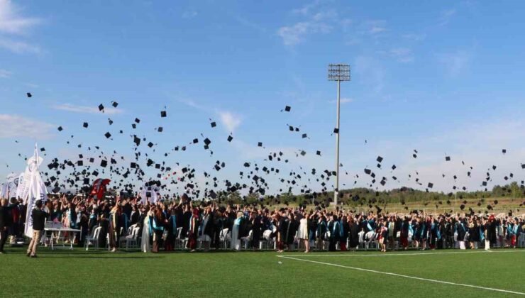 ESOGÜ’de mezuniyet coşkusu yaşandı