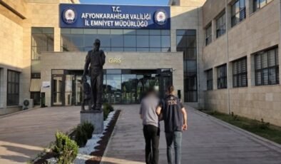 FETÖ’den hapis cezasıyla aranan şahsı polis yakaladı