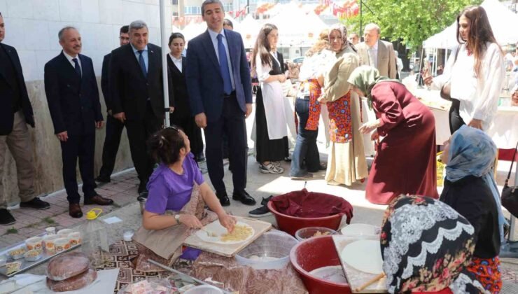 Halk Eğitim Merkezi Müdürlüğünde yıl sonu sergisi açıldı