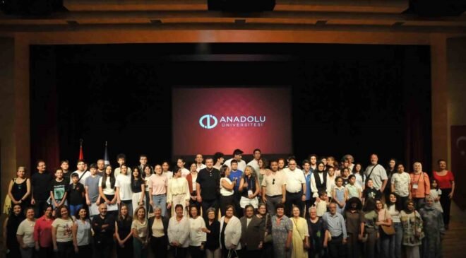 İÇEM Mezunlar Gününde başarı hikâyeleri ve deneyimler paylaşıldı