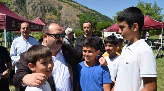 İnönü’de başkandan çocuklara tatil öncesi dev organizasyon