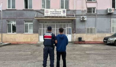 Jandarma çeşitli suçlardan aranan 40 kişiyi yakaladı