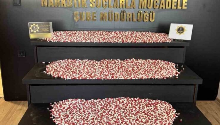 Kargo ile uyuşturucu sevkiyatına polis ‘dur’ dedi