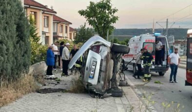 Kontrolünden çıkan aracın genç sürücüsü yaralandı
