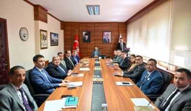 KÖYDES İl Tahsisat Komisyonu Toplantısı Uşak Valiliği’nde gerçekleştirildi