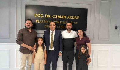 Kulağında mikrotia olan 8 yaşındaki Esila’nın tedavi süreci başladı