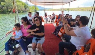 Kütahya Enne Barajı’nda tekne turları sezonu açıldı