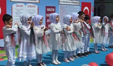 Kütahya’da 4-6 Yaş Kur’an Kursu öğrencilerinden yıl sonu coşkusu