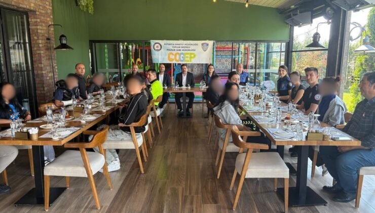 Kütahya’da çocuklara motivasyon kahvaltısı ve at biniciliği eğitimi