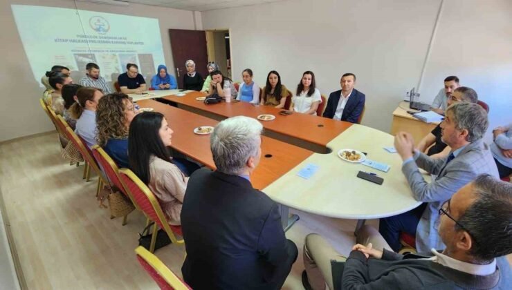 Kütahya’da ’Psikolojik Danışmanlar Kitap Halkası’ projesi tamamlandı