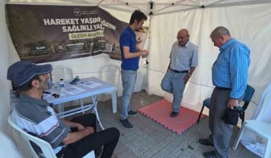 Kütahya’da “Hareket yaşını öğren, sağlıklı yaşa” kampanyası için oluşturulan ölçüm noktası ilgi görüyor