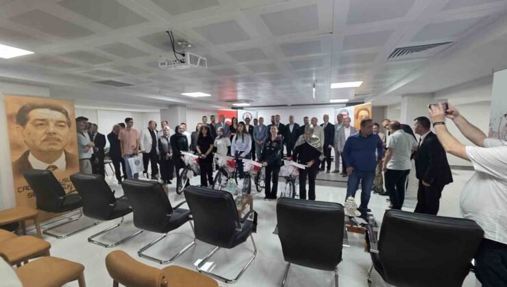 Kütahya’da “Kitap Okuma ve Kompozisyon Yarışması”nda ödüller sahiplerini buldu