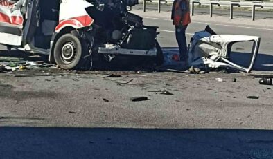 Kütahya’da trafik kazası: 1 ölü, 4 yaralı