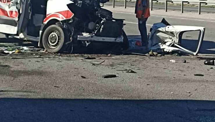 Kütahya’da trafik kazası: 1 ölü, 4 yaralı