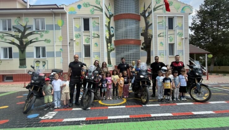 Kütahya’da Yunus Timleri, minik öğrencilerle buluştu